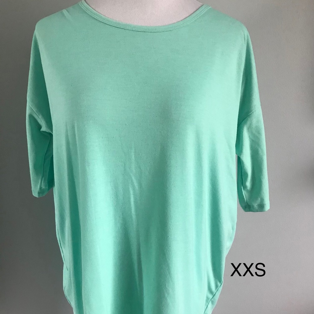 Beautiful mint LuLaRoe Irma